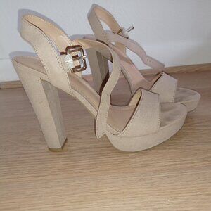 Lauren Conrad Nude Heel Strappy Sandals